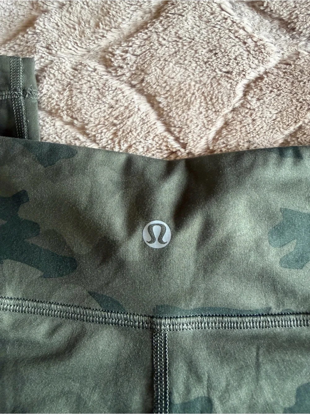 Lululemon Camo Leggings - Olive Green